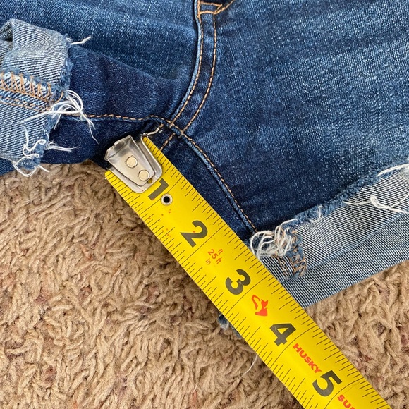 Aeropostale Womens Distressed Midi Jean Shorts size 4 - Picture 6 of 11